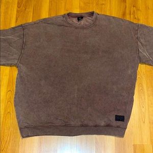 SALE ⭐️ UO Burgundy Crewneck Sweatshirt